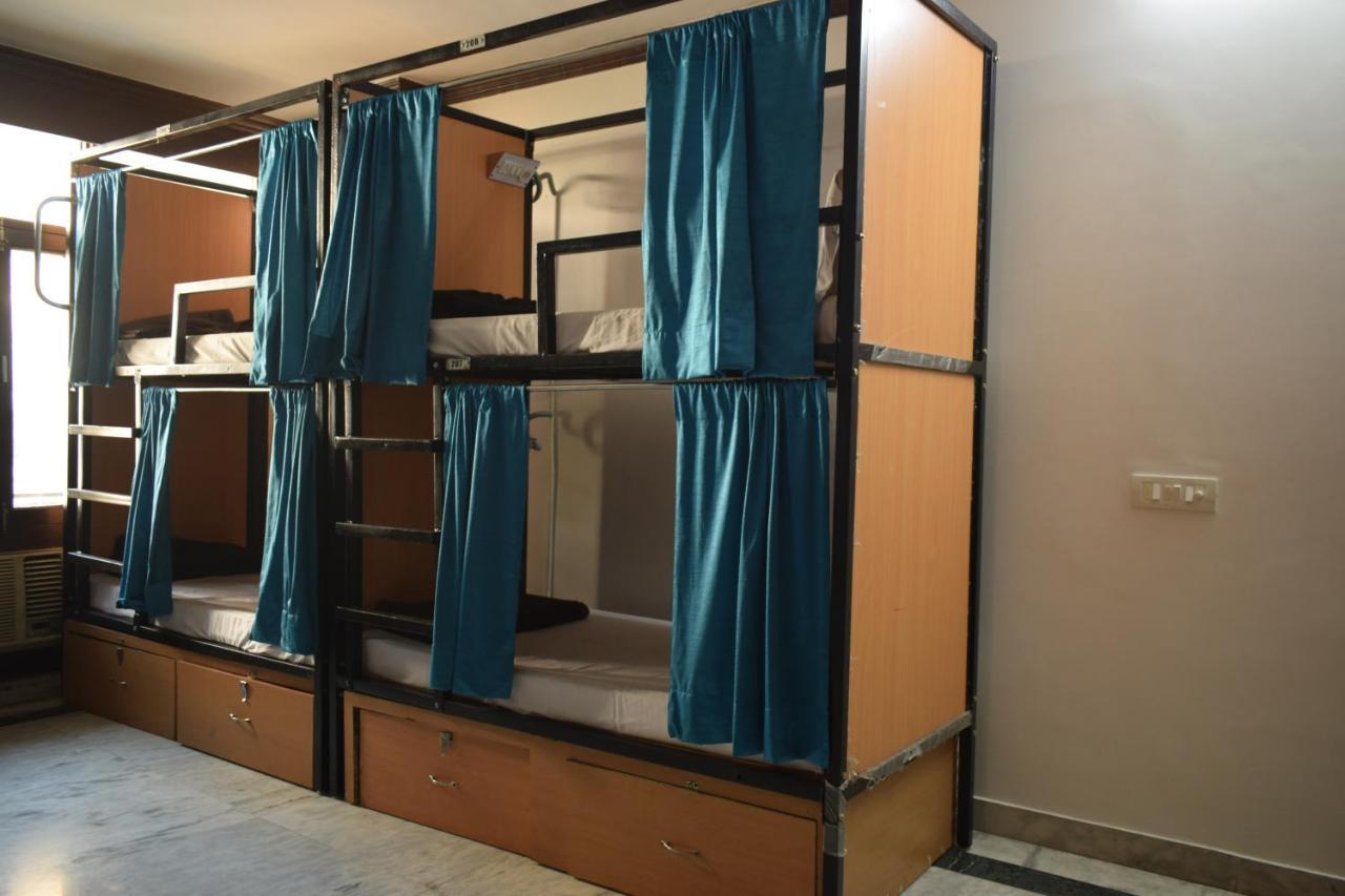 Bunkmates Hostel *