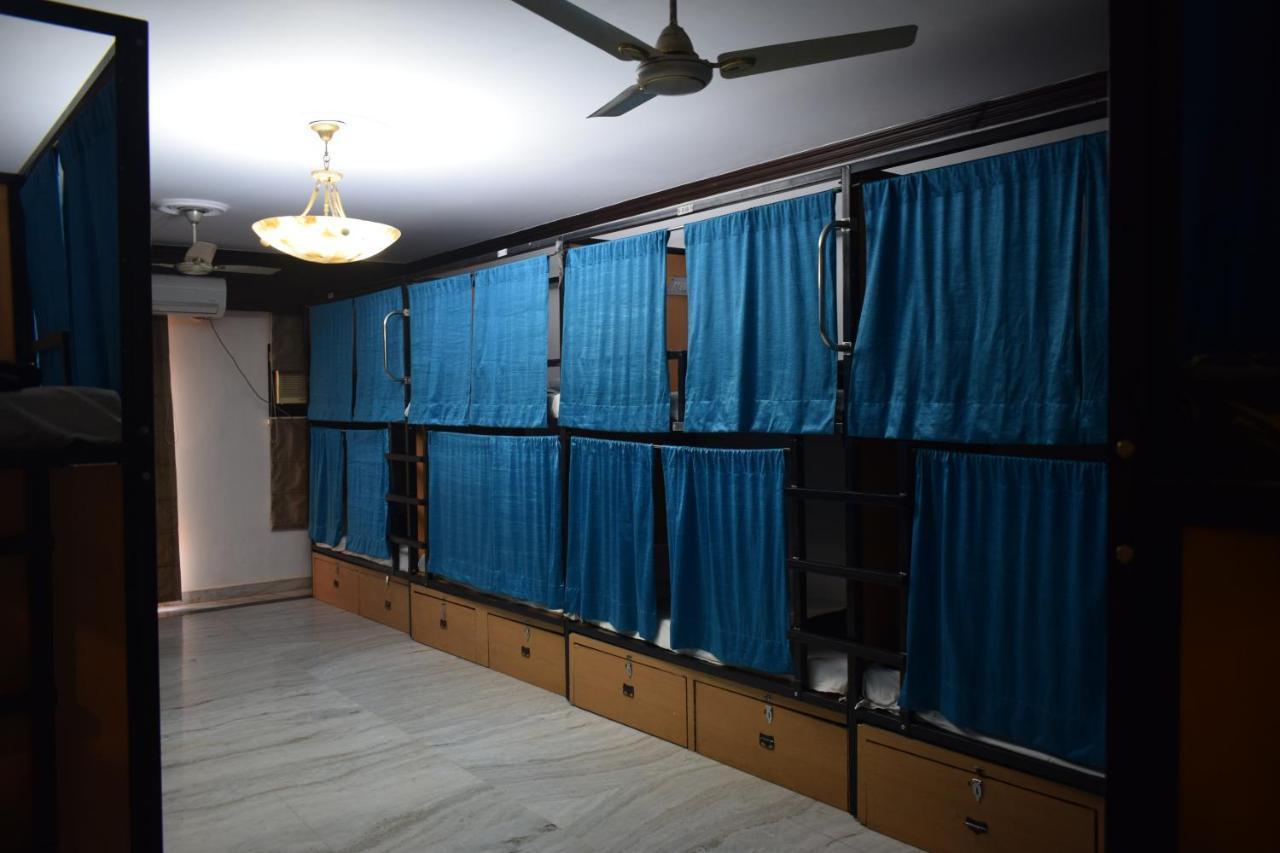 Hostel Bunkmates *